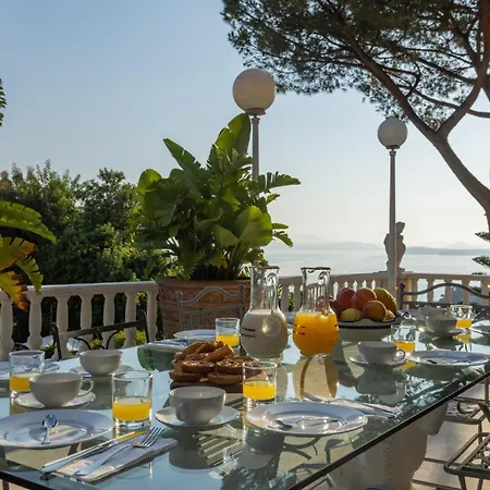 Villa Carina 12, Emma Ischia